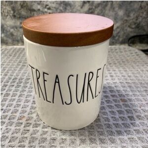 NWT Rae Dunn TREASURES Cellar